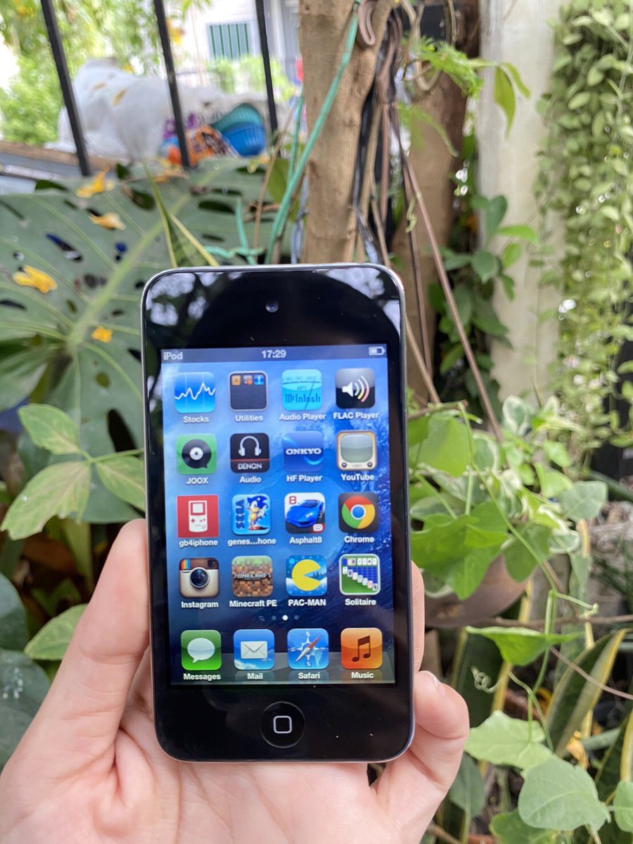 helloyoyeahh's tweet photo. 🏝iPod touch gen4 (16gb)
🥑950 b.-
🌈มีเกมส์ แอพ ig joox spotify ให้เล่นด้วย แอพตามรูปเด้อ
#ipod #ipodtouch #ipodtouch4 #ไอพอด #ไอพอดทัช4 #ขายไอพอด #ipodsecond https://t.co/KPsHcaQ8ek