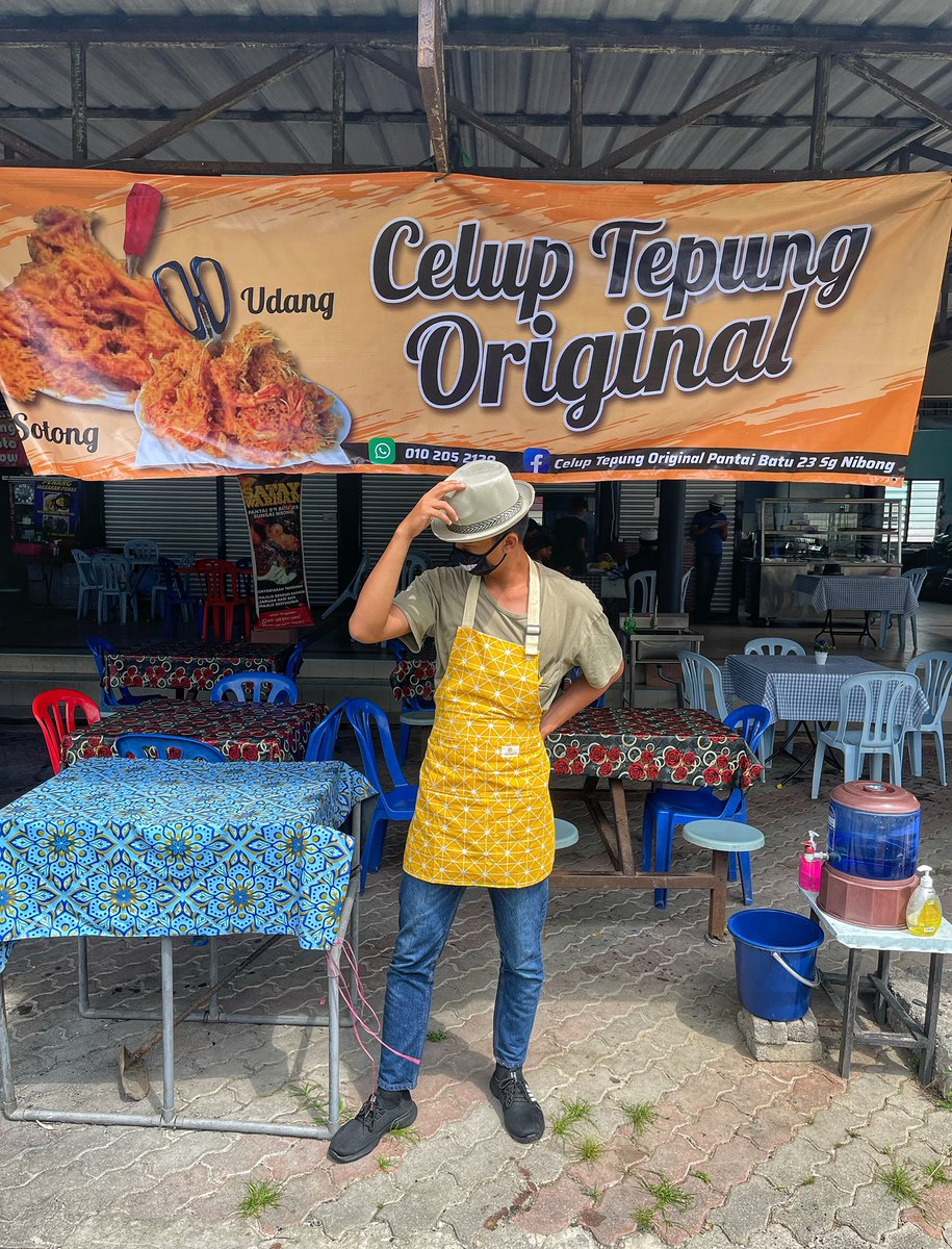 MalaysianFoods's tweet photo. Tempat makan selambak celup-celup tepung RM10 + Air unlimited boleh refill dekat Pantai Batu 23,Sg Nibong Sekinchan!

Resepi Celup tepung Ori Ganu boh! Resepi celup tepung ni dibawakan khas dari terengganu utk orang kl &amp; selangor.

Lokasi : 
📍 Pantai Batu 23 sg nibong, sekinchan https://t.co/Yo91dacgYD