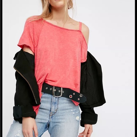 ajmpittsburgh's tweet photo. So good I had to share! Check out all the items I'm loving on @Poshmarkapp #poshmark #fashion #style #shopmycloset #jcrew #bananarepublic #freepeople: https://t.co/x5mtRChxC2 https://t.co/ft4IWPoX3j