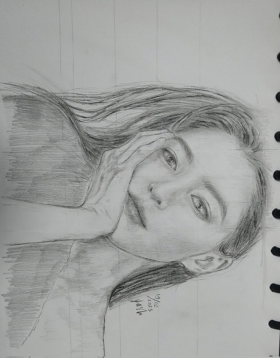 yashrh16's tweet photo. xeesooxee
#ArtistOnTwitter #pencilsketch 
#pencildrawing #sketching https://t.co/1XWIOQfo1F