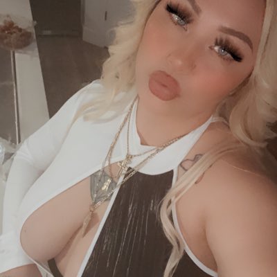 Nina__Stackz's tweet image. #NewProfilePic