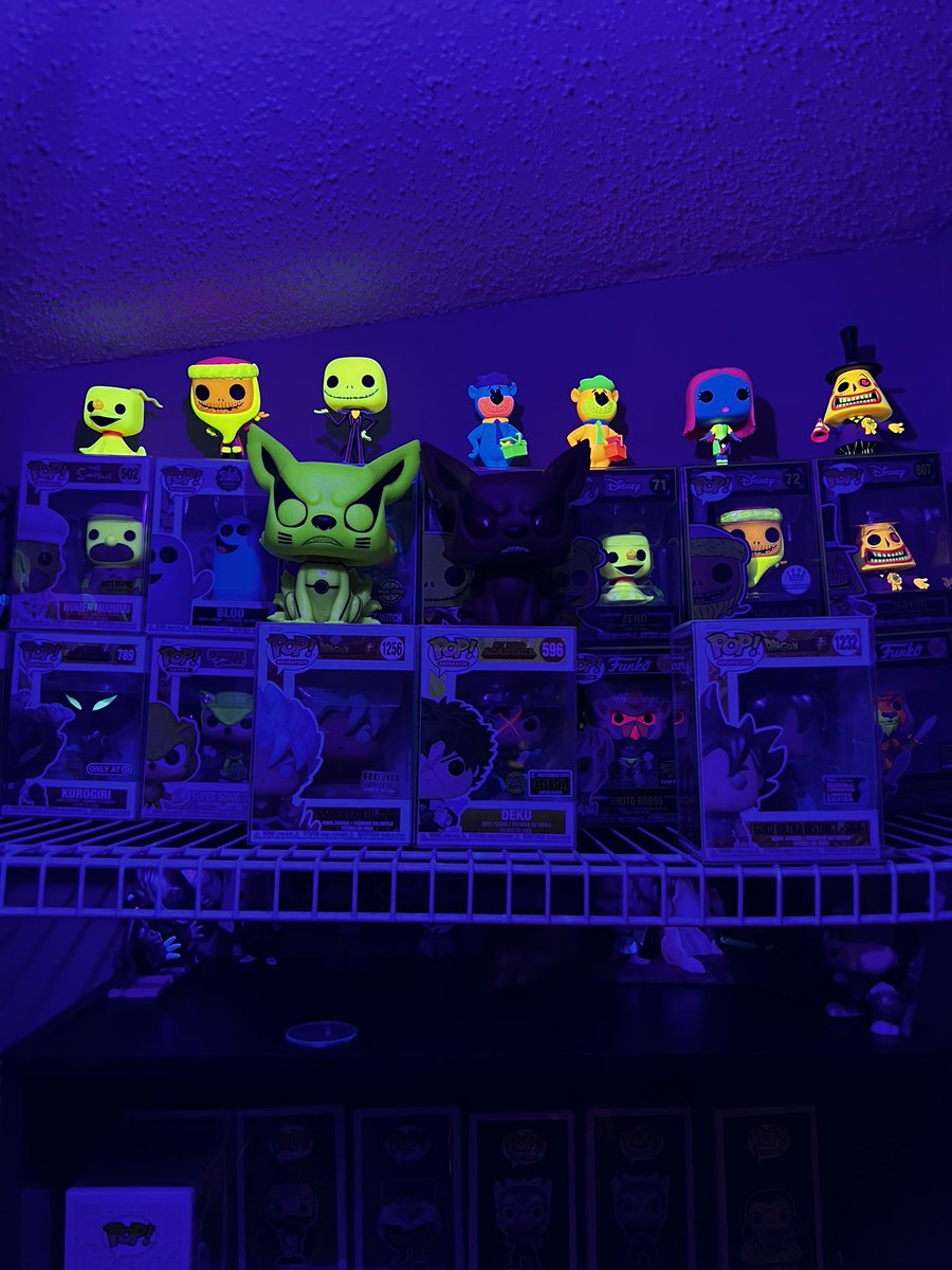 RyanAntman's tweet photo. @brianmariotti #FunkoSodaSaturday #FunkoCollection #FreeTheFunko They look so nice out of the boxes haha!@brianmariotti https://t.co/QEQ7oduNzM