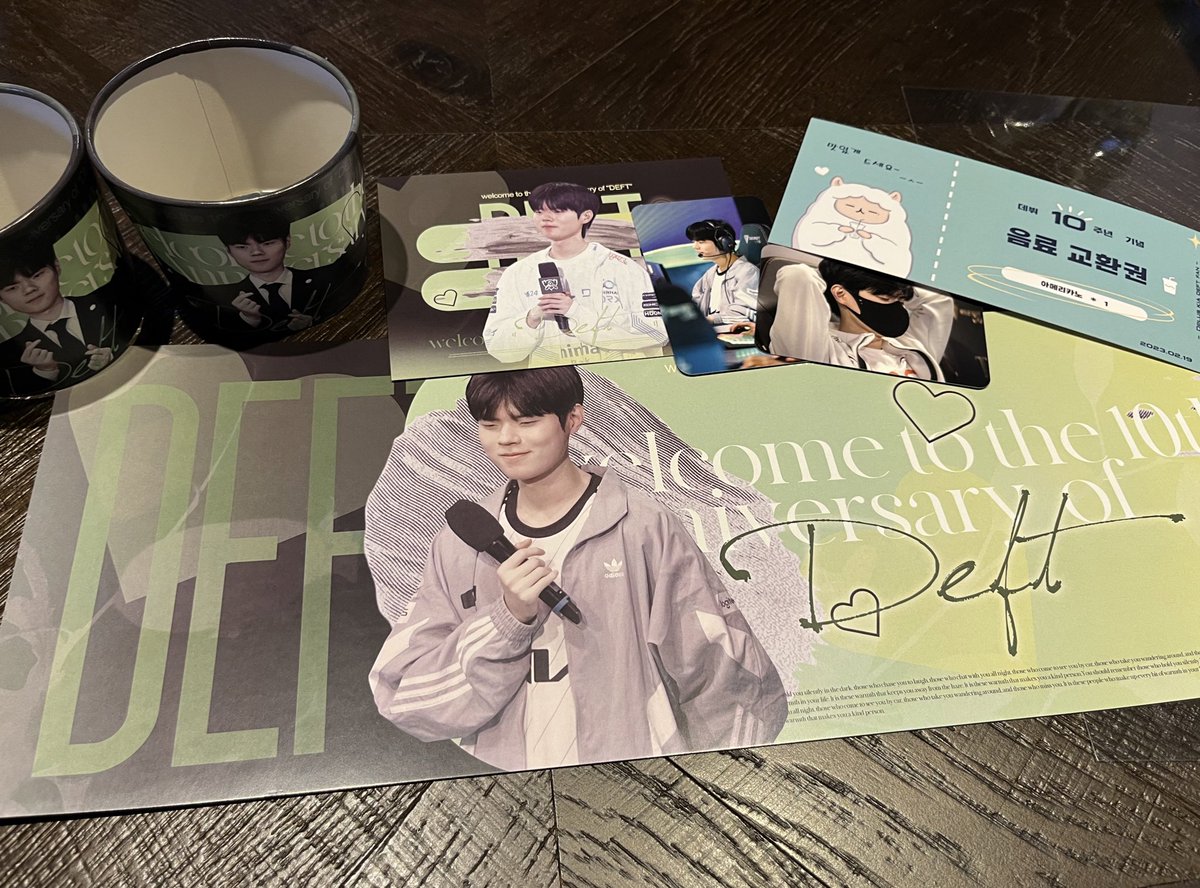 데프트 10주년 이벤트 열어주셔서 감사합니다🙇‍♀️🙇‍♀️ㅜㅜㅜㅜㅜㅜ 진짜 넘 이쁘요ㅠㅠㅠ🫶🏻💓

<a href="/RohyungA/">Milk tea</a>