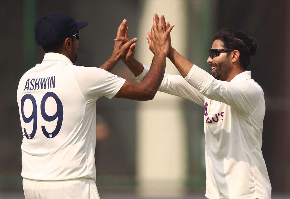 SlAthul's tweet photo. It seems our spin twins in a hurry 😀😉
fifer for jaddu👌 #INDvAUS #WCT23 https://t.co/yvS2hYJYID