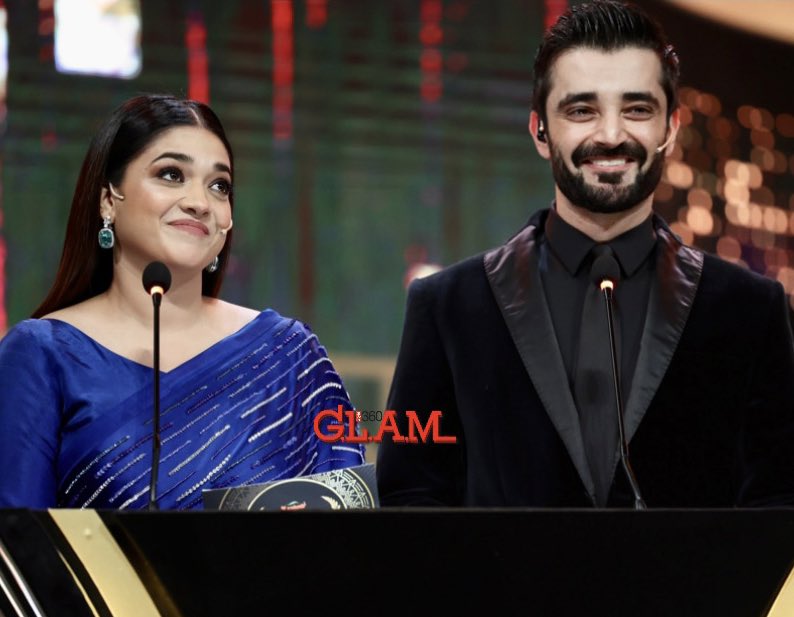 GlamdigitalMag's tweet photo. Hosts of the show!
#HamzaAliAbbasi & #SanamJung at HUM Women Leaders Award 2023! Stay Tuned for more updates 🤩✨
#HWLA2023 #HUMWomenLeadersAward #HUMTV #GlamDigitalMagazine #HUMPR @iamhamzaabbasi @SanamJungPK https://t.co/0SaPSqSwUp