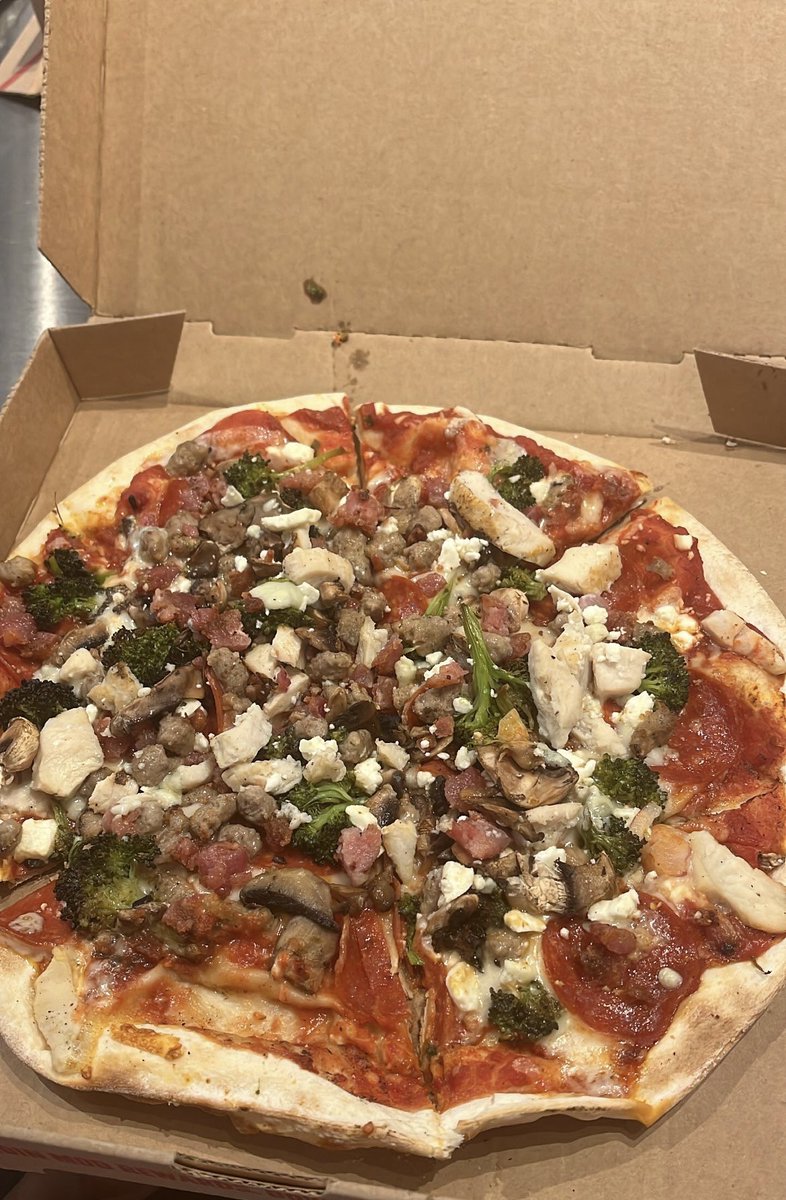 w_96_c's tweet image. #ModPizza🍕