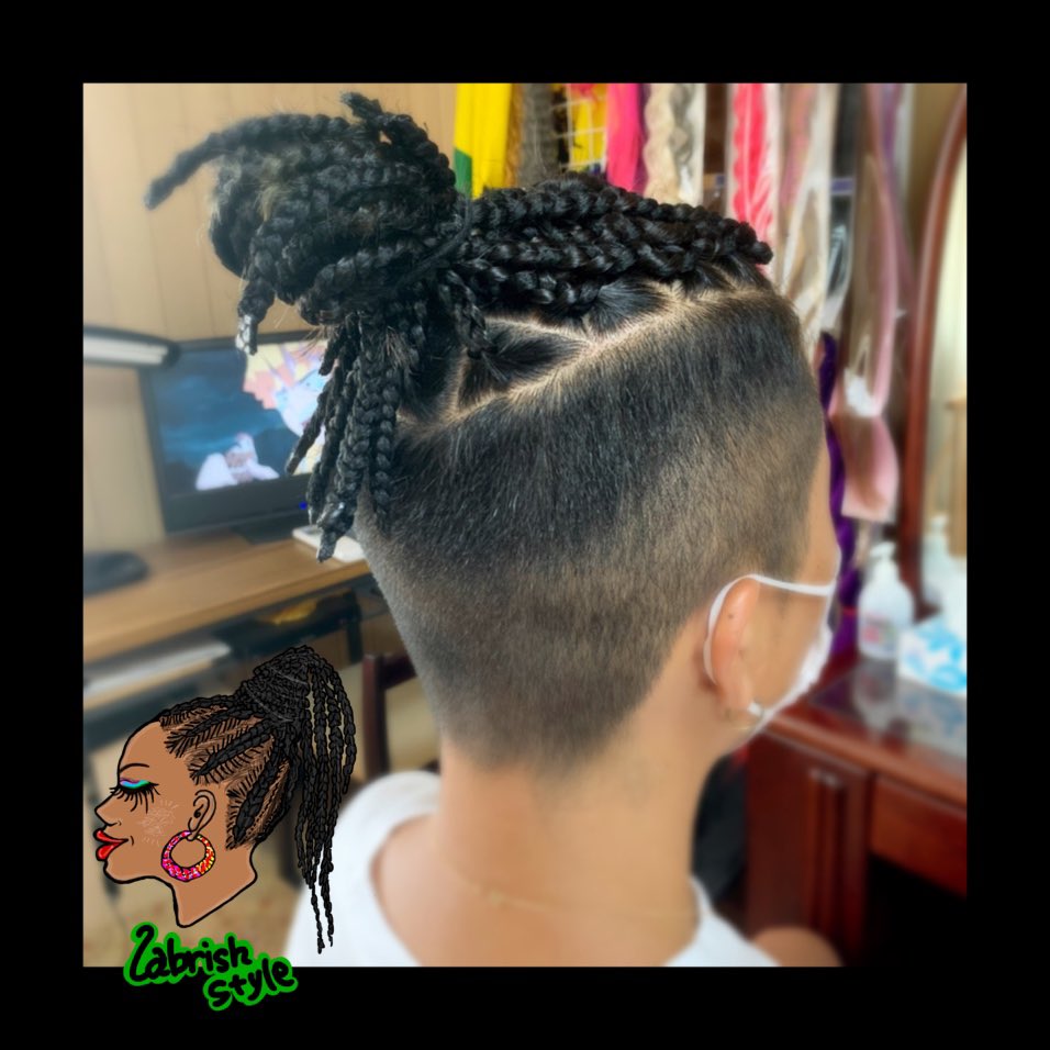 Labrish_style's tweet image. 気づけば1年も更新してなかった(°_°)!
インスタ見て下さい❤️(笑)

#hair #blackhair #cornrow #braids #extension 
#コーンロウ #ブレイズ #フルブレイズ  #ショートブレイズ #エクステ #ヘアスタイル #ヘアアレンジ #特殊ヘア #刈り上げ #labrish_style