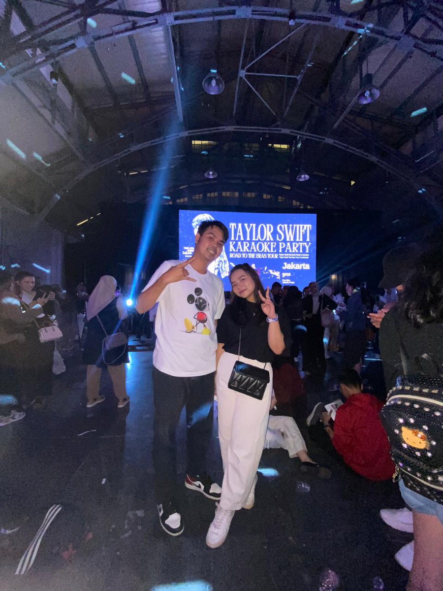 askdirectly's tweet photo. seruuuu bgtt tskp semalem wkwk @llelesue https://t.co/uaC1dHWYCS