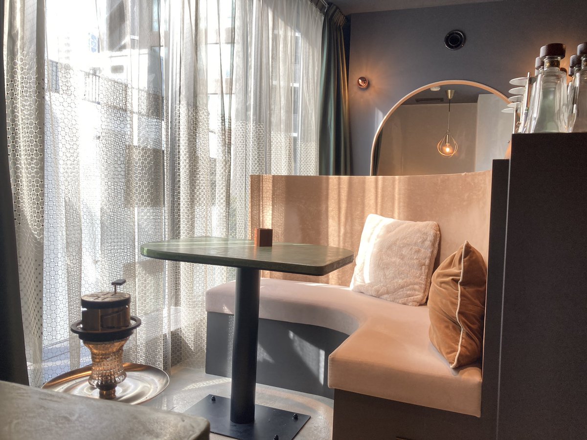 n_k_shun's tweet image. 内装がオシャレすぎるシーシャ(@17shisha )にやってきました！
#シーシャ #六本木シーシャ #no17