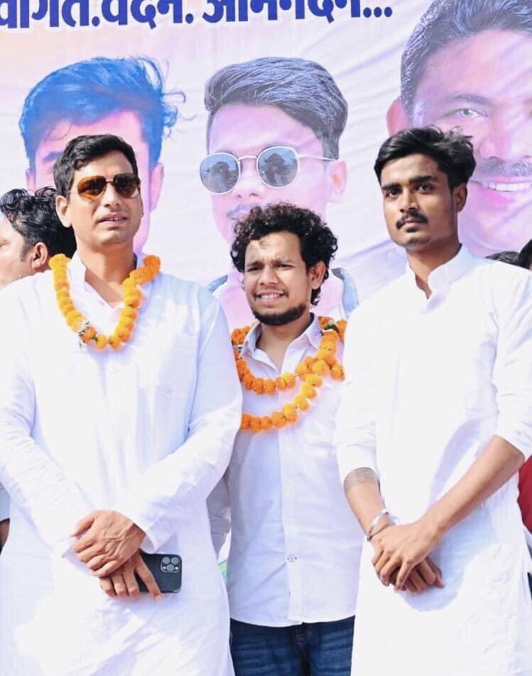 GovindaGoswami_'s tweet photo. देश के सबसे युवा महापौर में अपना स्थान दर्ज करने वाले, छत्तीसगढ़ के युवाओं के प्रेरणाश्रोत, देश के राजनीति का भविष्य हमारे नेता, भिलाई विधायक आदरणीय भईया @Devendra_1925 जी को जन्मदिन की बहुत बहुत शुभकामनाएं।

ईश्वर से आपके दीर्घायु जीवन एवं उज्जवल भविष्य की कामना करता हूँ। https://t.co/NriN1mtI1Z