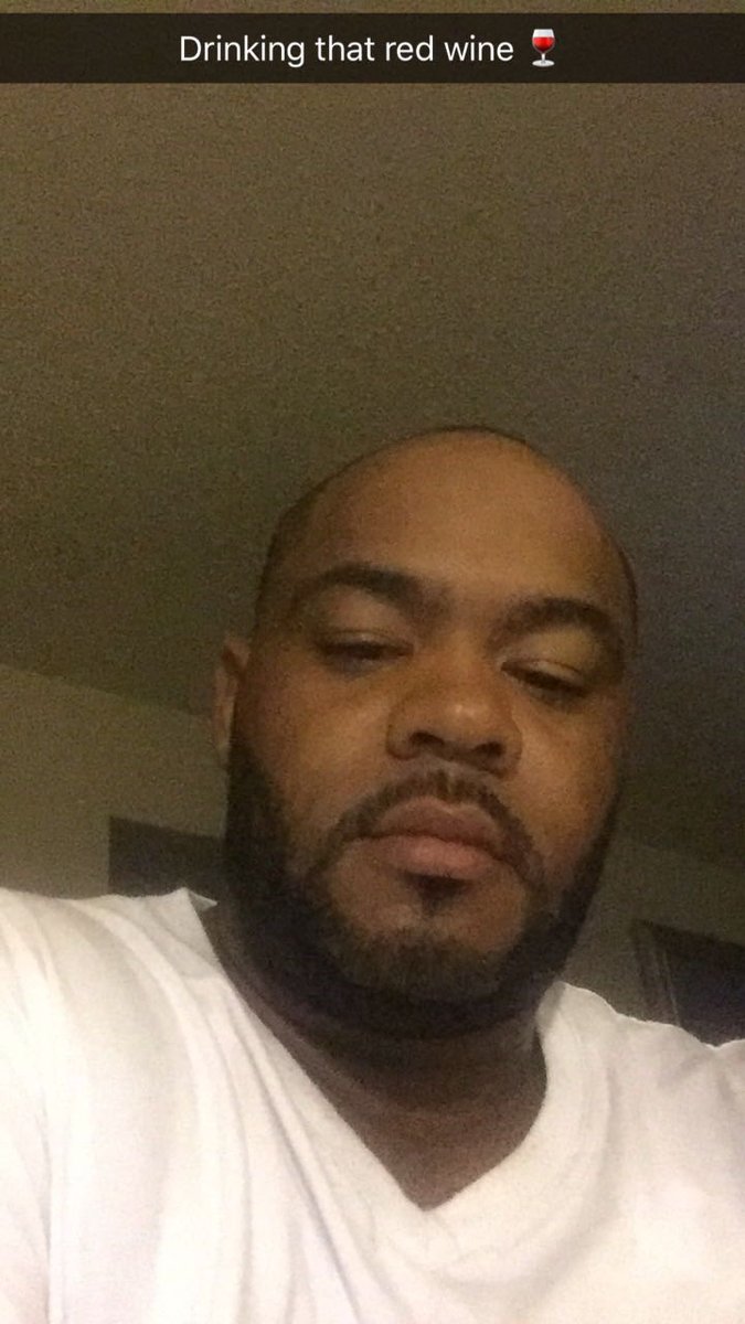Bosslife3331's tweet photo. Add me on Snapchat! Username: bosslife333 https://t.co/TEWrKrimvK https://t.co/FJ1hLwTUGE