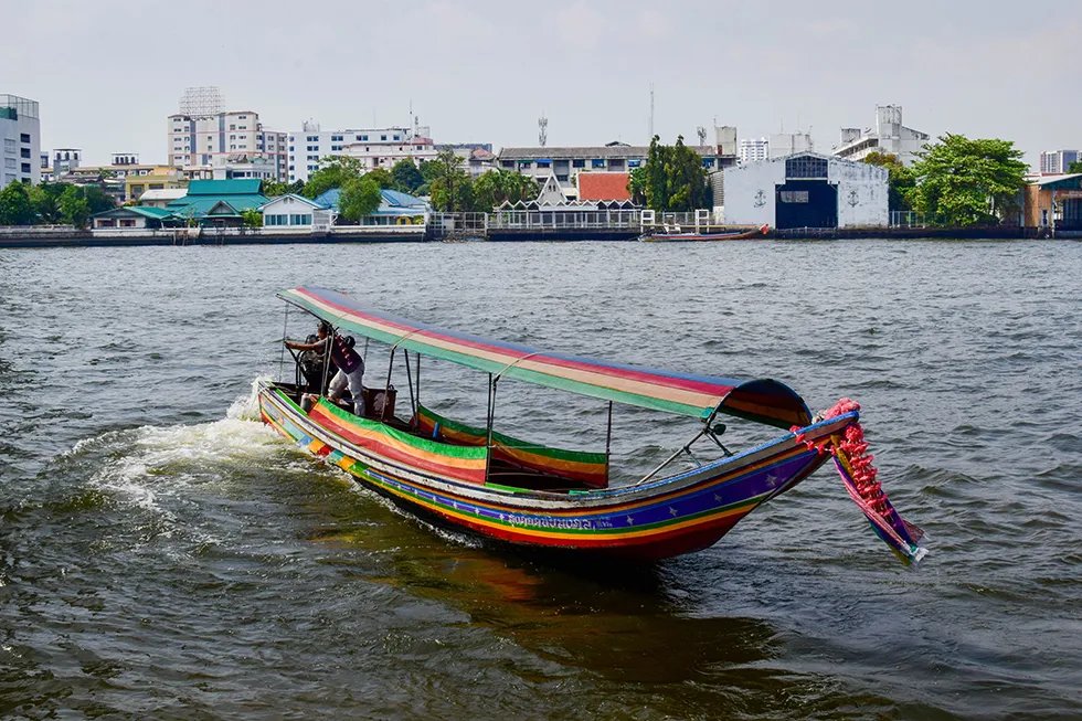 I'm thinking of taking a longtail boat tour before I leave Bangkok on Weds.  

In the 13 years I've been coming here, I've never done one.

Any tips?

#longtailboat #bangkok