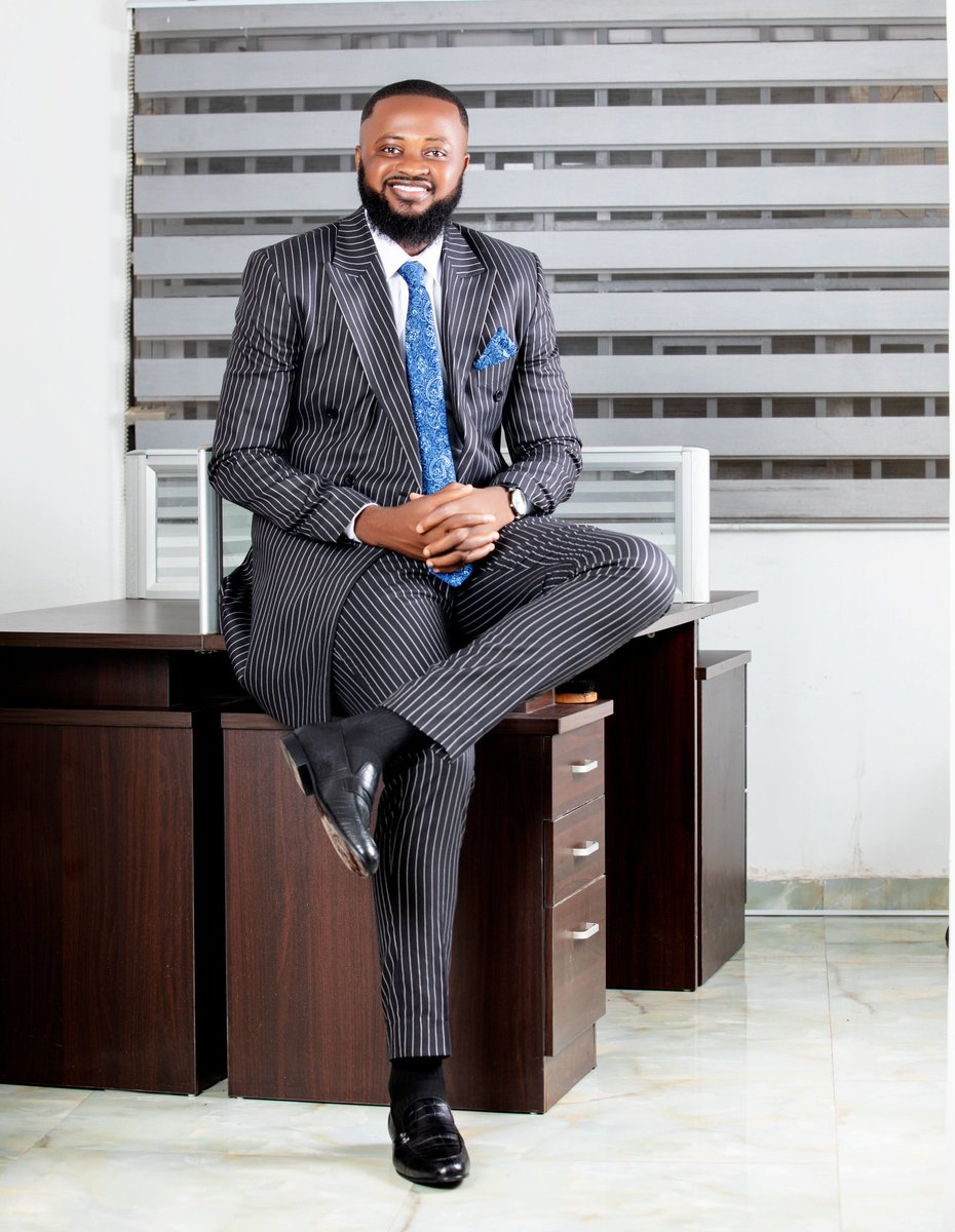 Happy Birthday to me. I wish and hope the new year brings me hundreds of possibilities and thousands of opportunities to thrive in my life.
May God bless me with a long life, good health and wisdom🙏🙏🥂
