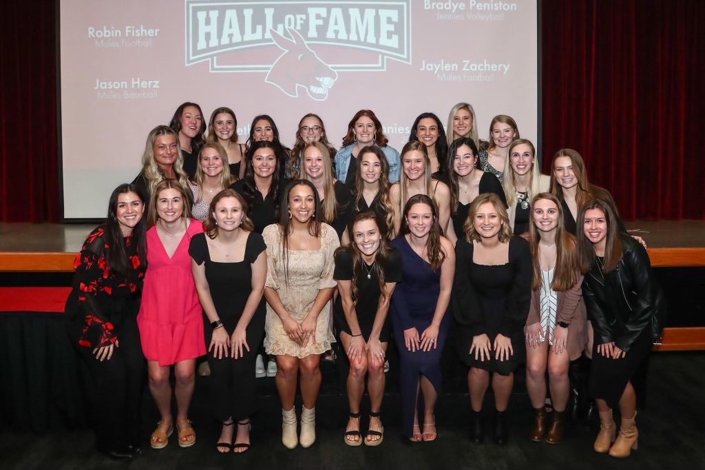 UCM_Soccer's tweet photo. A fantastic morning with the 2017 National Championship Team as they enter the UCM Hall of Fame. A fantastic group that went 26-0-0. Finally arrived in Houston for the ECNL national event to find our future champions. https://t.co/0bsClgb0Ia