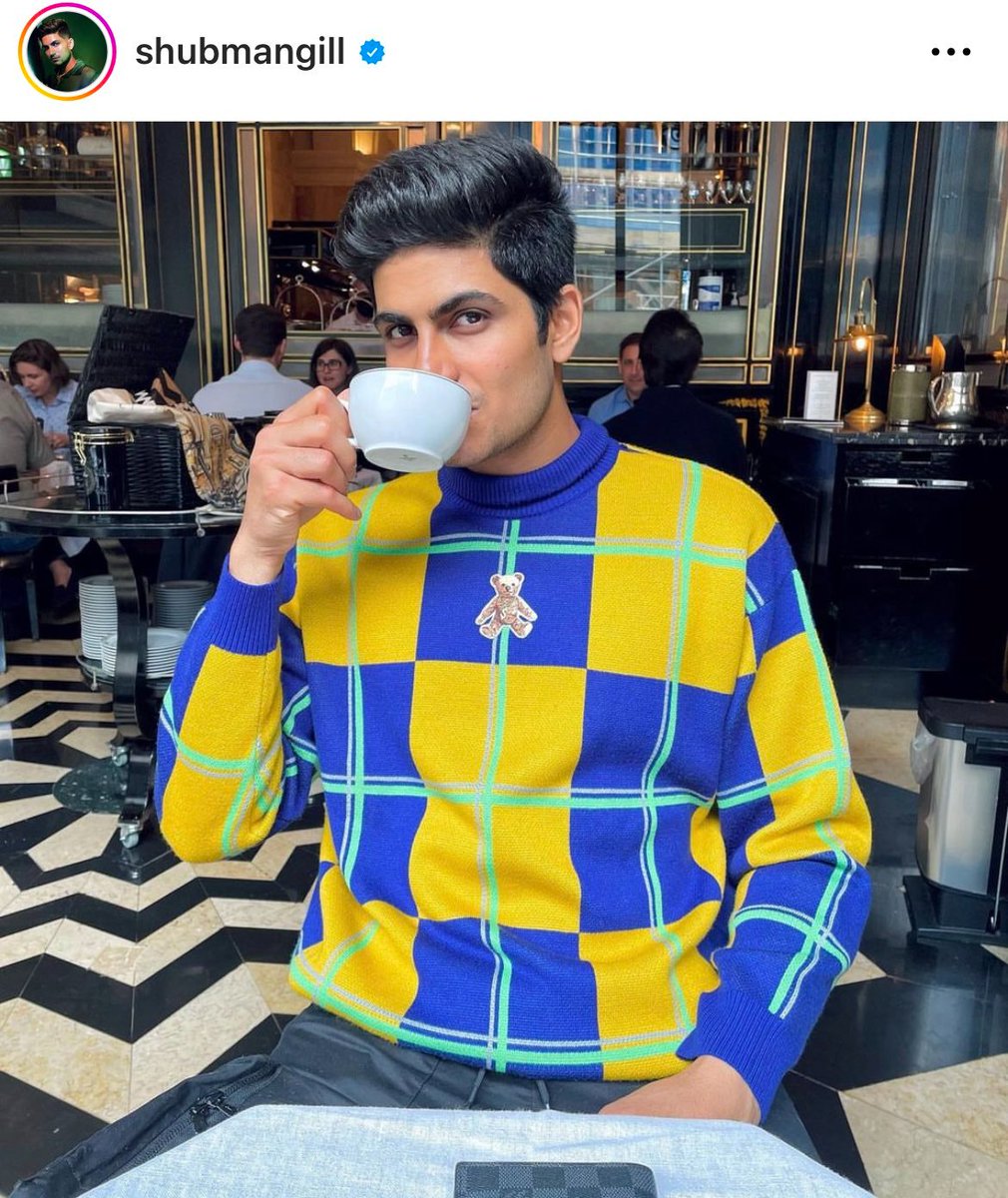 wkcjokes's tweet photo. Shubhman Gill watching KL Rahul back to back bad performances from dressing room
#INDvAUS #KLRahul #ShubhamanGill https://t.co/BP4AKjbxYO