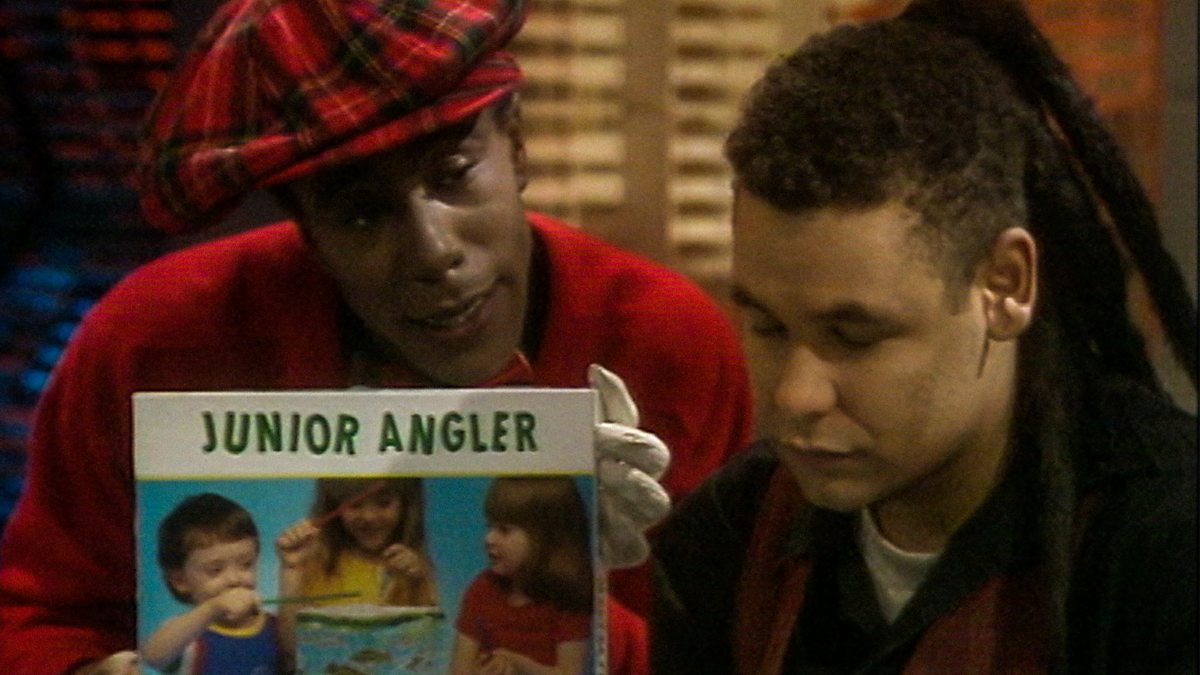 'How about a game of Junior Angler?' 

#RDPOTD📸 #RedDwarf35