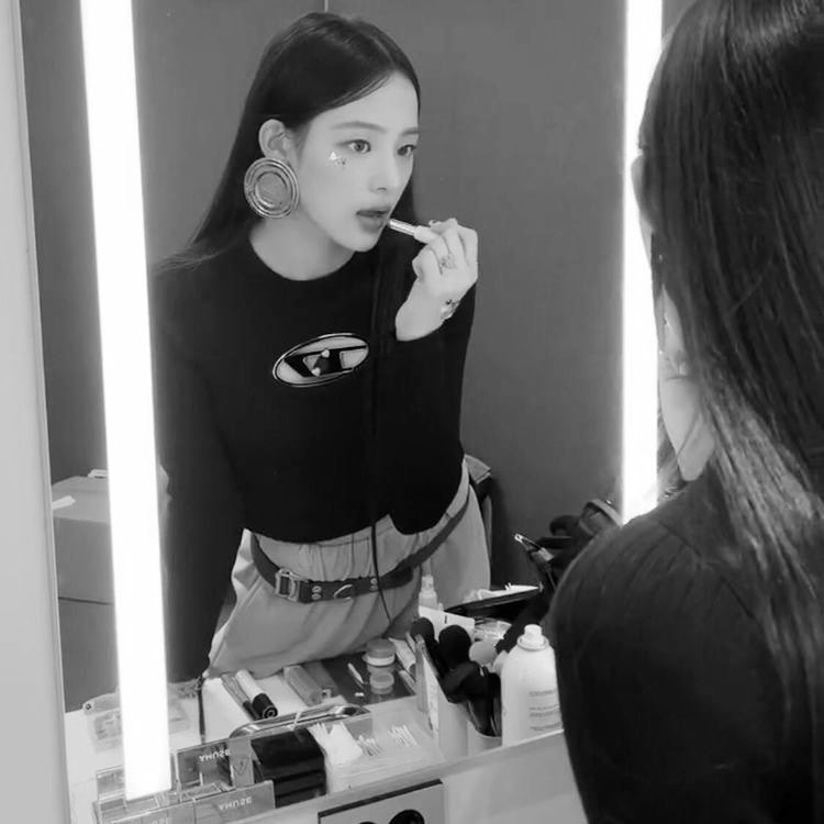 Minji, kim. (@mnjilh) / Posts / X