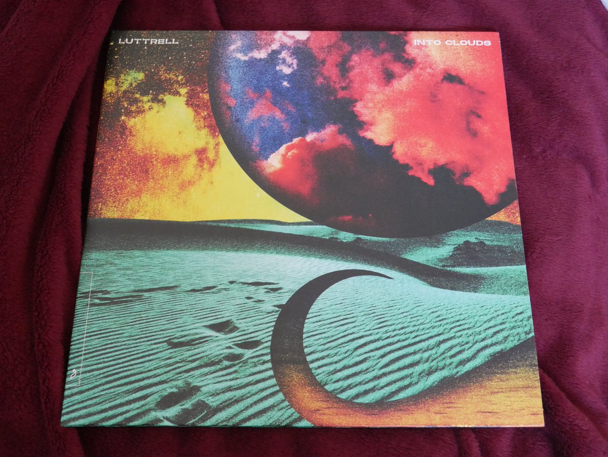 AtalaiAmusicA's tweet photo. I've loved getting the records out lately and giving the studio a proper spring clean! This week I've a #vinylcut via @Anjunadeep on my Chapters podcast.
Amazing album @luttrell_music
@mixcloud : https://t.co/MEY4w5nE8L https://t.co/imHXqKtHms