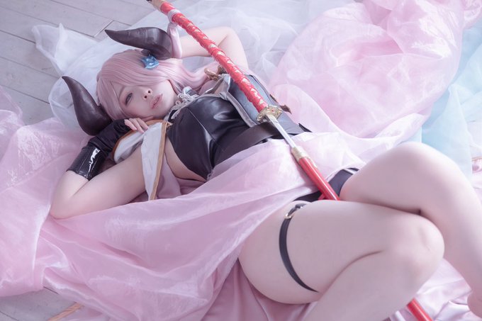 Twitterのコスプレ画像25