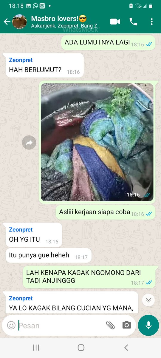 atlantirkahiraa's tweet photo. #DCKZ lokal!au when mereka satu kosan

"Siapa yang cuci baju direndam sampe lumutan??" https://t.co/HWqlzq6rXx