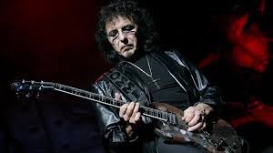 Happy Birthday to Tony Iommi guitarist for Black Sabbath who turns 75 today. 

What is your favorite Sabbath riff? 