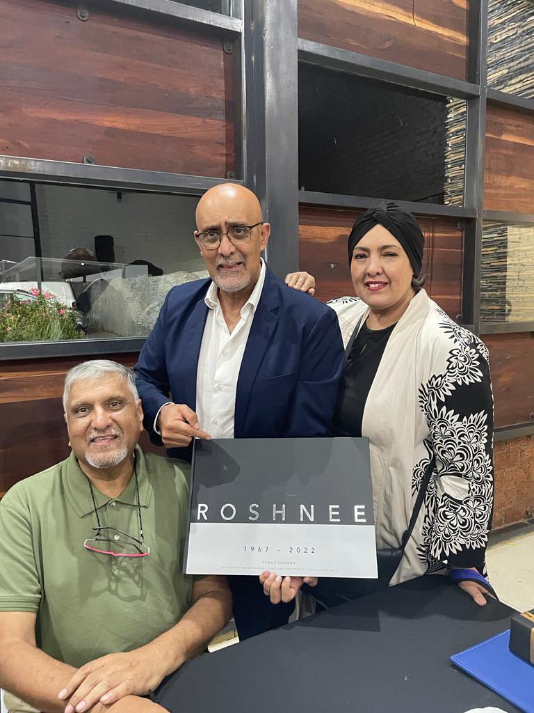 AshrafGarda's tweet photo. I’m champion spotting Yunus Chamda former Mayor of the Vaal and now author of the book #Roshnee55Book #Roshnee55 cc @ChampionSAfrica #ChampionSouthAfrica https://t.co/PyoAFXIPBP