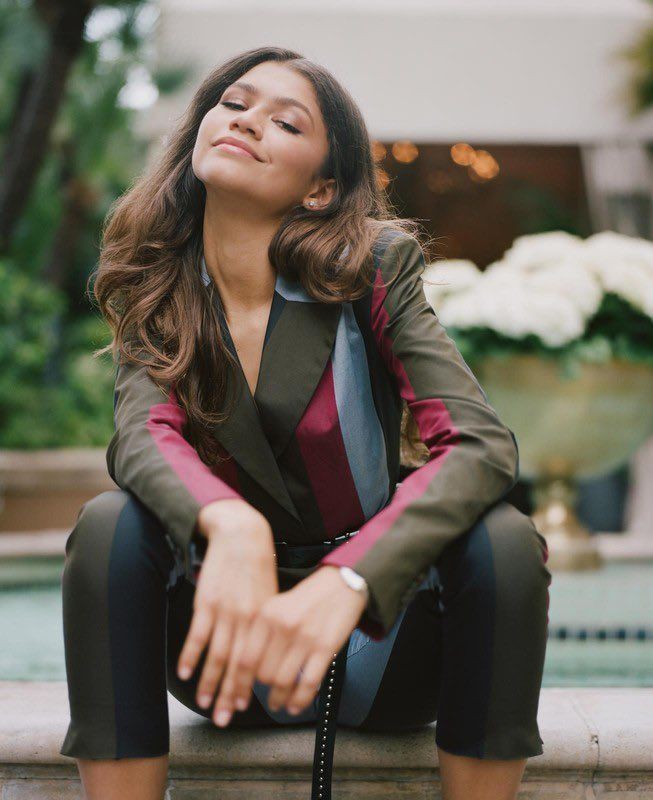 Buen domingo, vivos y no tan vivos