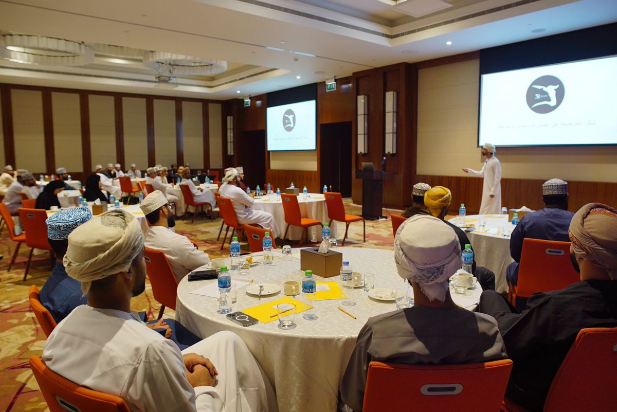 31trader's tweet photo. ما هية الاسواق المالية ؟ 
الفوركس / الاسهم / العملات ….؟ 
كيف تبدا في التداول والاستثمار؟
وغيرها 

هذا كان حديثنا في محاضرتنا العاشرة الي قدمت لعملائنا والمهتمين بفهم الاسواق المالية 

في 31trader 
نخلق للجميع بيئة تداول واستثمار مريحه 

#XAUUSD #NASDAQ #الدقم #عمان https://t.co/JLcNm8tEXP
