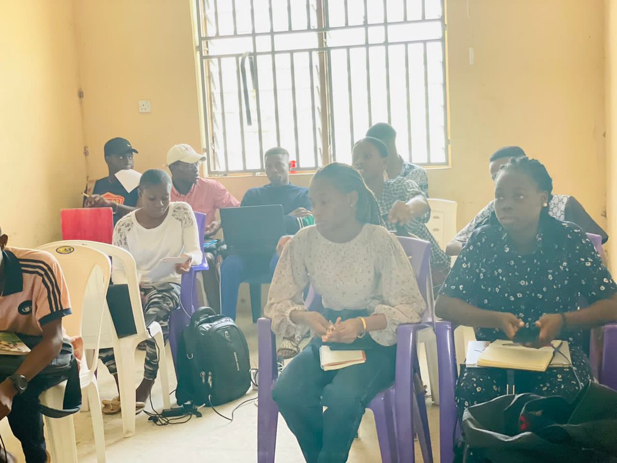 D_INVENTORS's tweet photo. In the data class, we discussed aggregate functions and how to use them when using SQL. The five major aggregate functions are MIN, MAX, SUM, AVG, and COUNT. We also discussed how to use the DISTINCT function.
#Inventorscommunity
#DataAnalysis
#AnythingData
#DataScience
#Tech https://t.co/RcCJ9sGaKA
