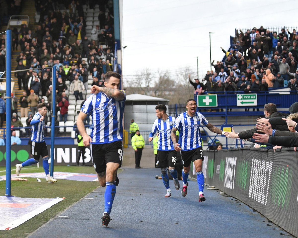 YesWeCrann's tweet photo. Every single team in the top four tiers of English football has lost at least once since #SWFC were last beaten in a league game…

19 matches. 139 days. Almost exactly 2x Sam Allardyce England tenures. https://t.co/Ek3A15ExX1