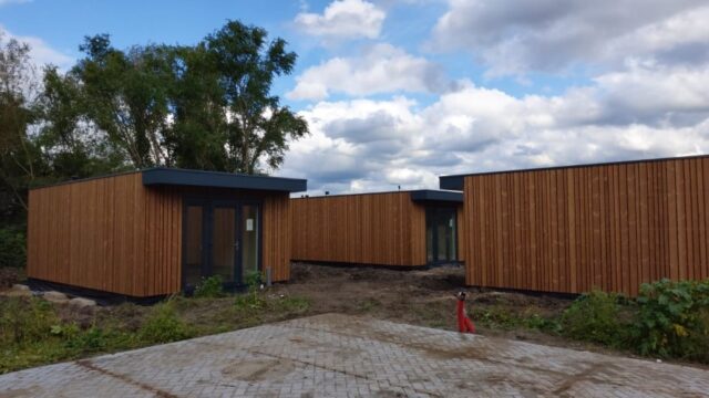 Haarlem105's tweet photo. Gemeente overtuigd dat project voor 'onaangepasten' in Haarlem slaagt, ondanks mislukking Velserbroek: VVD minder overtuigd en stelt raadsvragen - https://t.co/SLJPUqr973 https://t.co/GqbXspnnJE