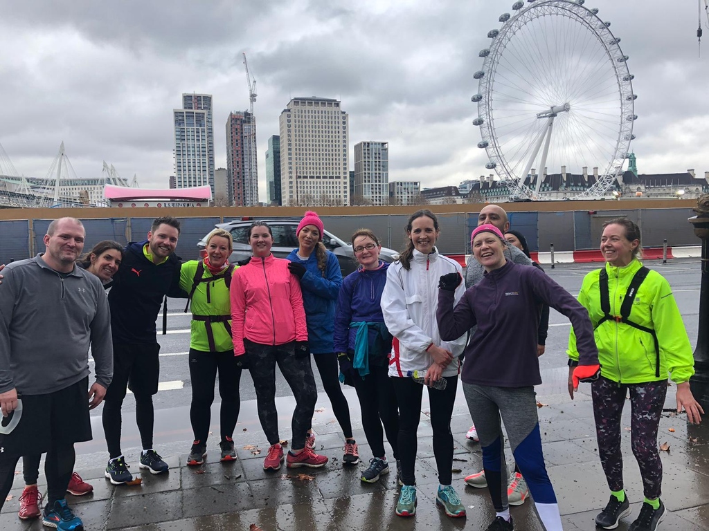SecretRuns's tweet image. Running the London Marathon with a goal finish time of 4:30 - 5 hours? 👀

Come join our Magic of the London Marathon tour on Sunday 26th Feb! 🏅

secretlondonruns.com/event-details/…