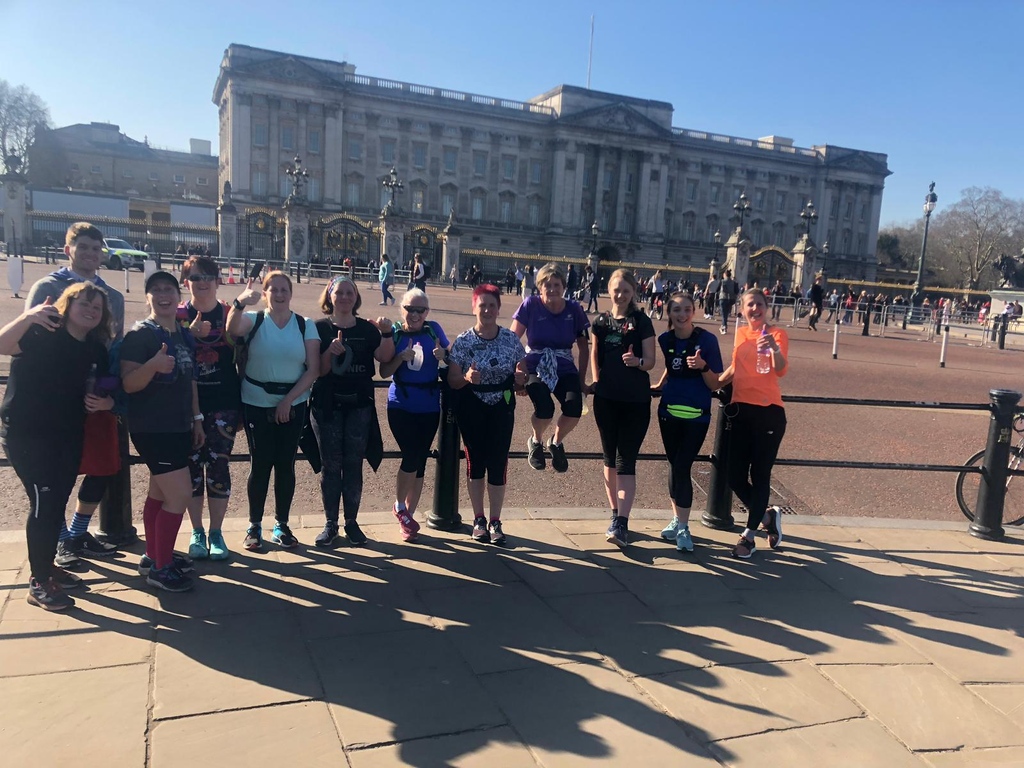 SecretRuns's tweet image. Running the London Marathon with a goal finish time of 4:30 - 5 hours? 👀

Come join our Magic of the London Marathon tour on Sunday 26th Feb! 🏅

secretlondonruns.com/event-details/…