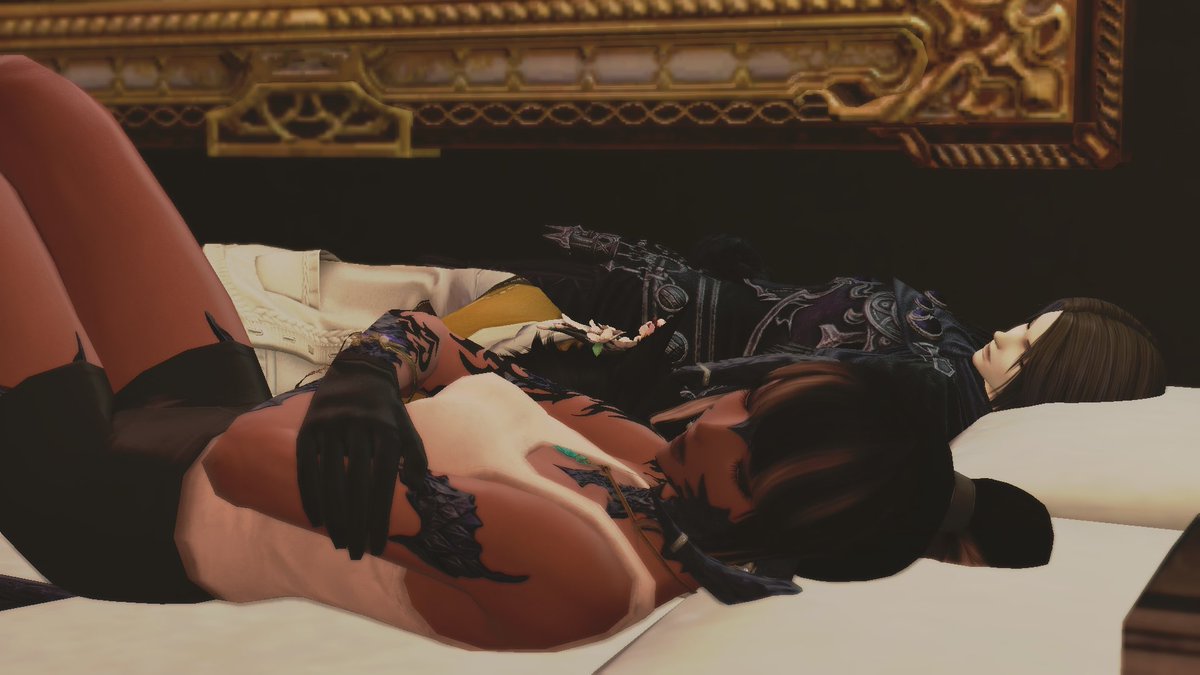 DARAXlV's tweet photo. How hers look vs how mine look 

-

#ZeroFFXIV #ZeroGPOSE https://t.co/xy9WTpE5eF