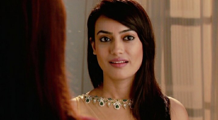 hourly_SJ's tweet photo. Zoya Farooqui —⁠☆

#SurbhiJyoti https://t.co/DSnZSw4oWD