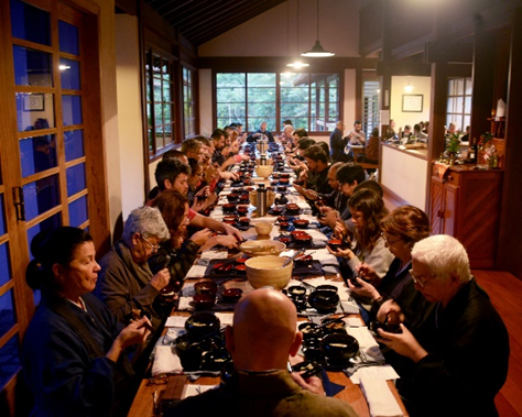 第2回目は南米、ブラジルのエスピリトサント州にある「禅光寺」のご紹介です。

ご興味のある方は下記のURLをご確認ください。
HP: mosteirozen.com.br
Mail: mosteirozen.retiro@gmail.com