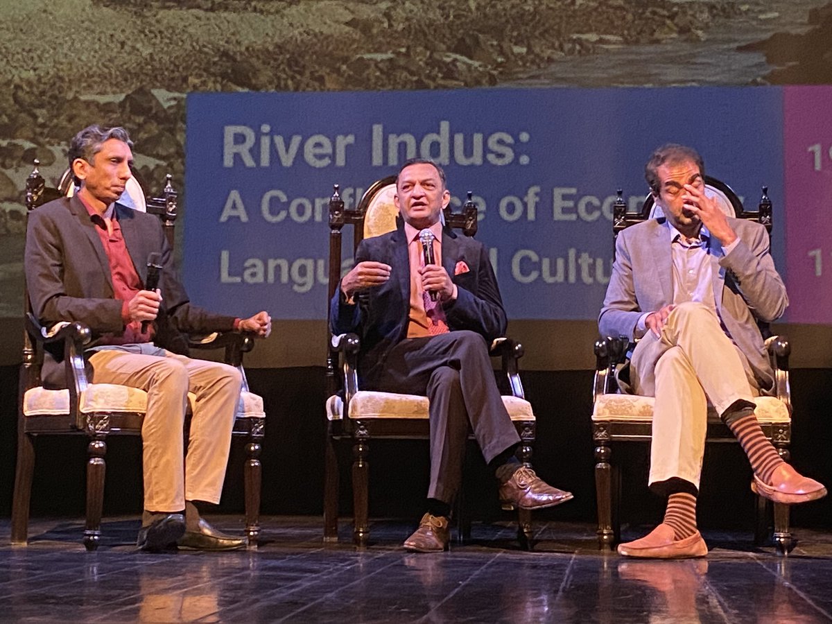 Dr. Hassan Abbas at #MLF2023 : If you devide water, water devides you! Let rivers flow and they will take care of themselves and you, too! #RunBlue
