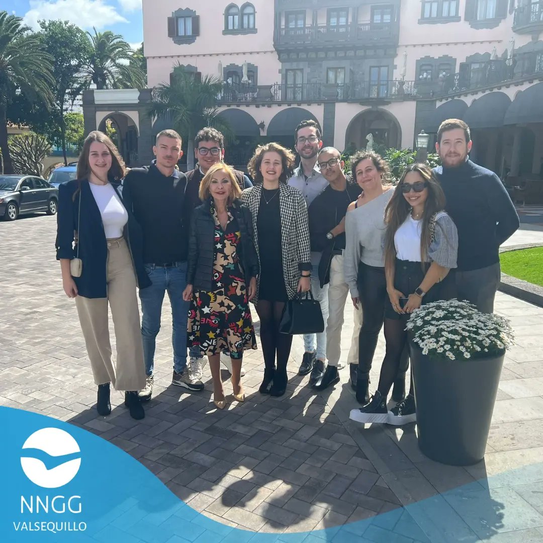 NNGGValsequillo's tweet photo. El pasado día 18 de febrero, Nuevas Generaciones de Valsequillo de Gran Canaria, disfrutamos junto a los compañeros de otros municipios del acto de presentación de @JimenaLPGC , para  la alcaldía de la ciudad de Las Palmas de Gran Canaria, acompañada de @NunezFeijoo 💙✨ https://t.co/hpxt0nMnWG