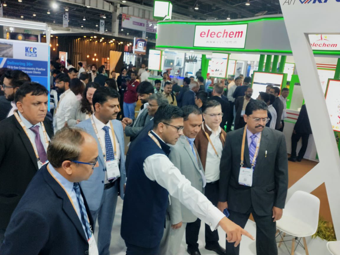 KEC_Intl's tweet photo. Thank you to Mr. Kul Man Ghising, MD, Nepal Electricity Authority for gracing us with your presence at our stall at #Elecrama2023 @Hello_NEA
#KECAtElecrama #FutureOfElectricity https://t.co/F5UJUIhlrh