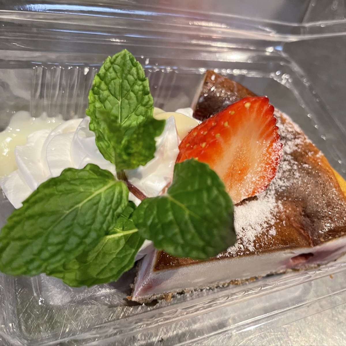 シドミドさん tweet media