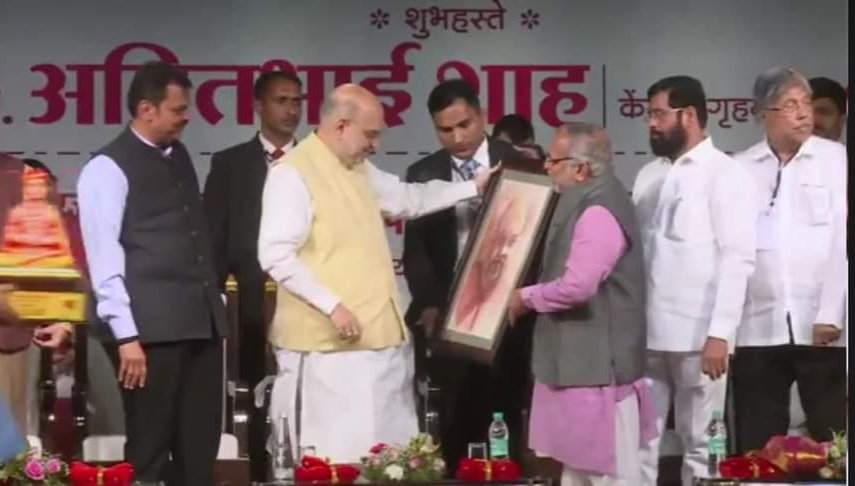 Madhavbhandari_'s tweet photo. मोदी@२० या पुस्तकाच्या मराठी आवृत्तीचा प्रकाशन सोहळा केंद्रीय गृह तथा सहकार मंत्री मा. @AmitShah जी यांच्या हस्ते संपन्न झाले.
#ModiAt20 #BJP #Pune
१/४ https://t.co/HwVNcDZfzi