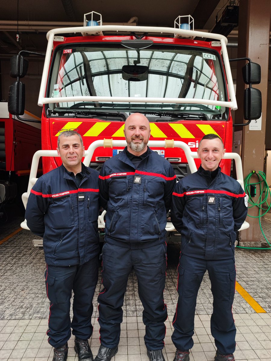 DuverneAlexe's tweet photo. Fière de nos Sapeurs pompiers du @Sdis77 et particulièrement des 3 de @VilledeFbleau qui sont de retour de 🇹🇷.
@fredvalletoux @BrunoMaestracci @ErwanCoupel @JulienGondard_ @GarreauIsoline 
#engagement #solidarite #entraide 💪 https://t.co/AVqWfBGinM