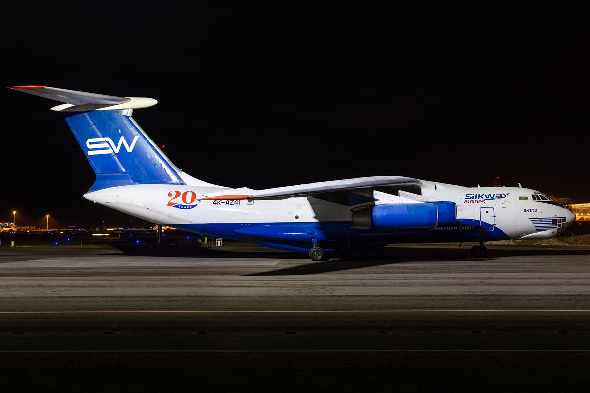 FlyingLord tweet media