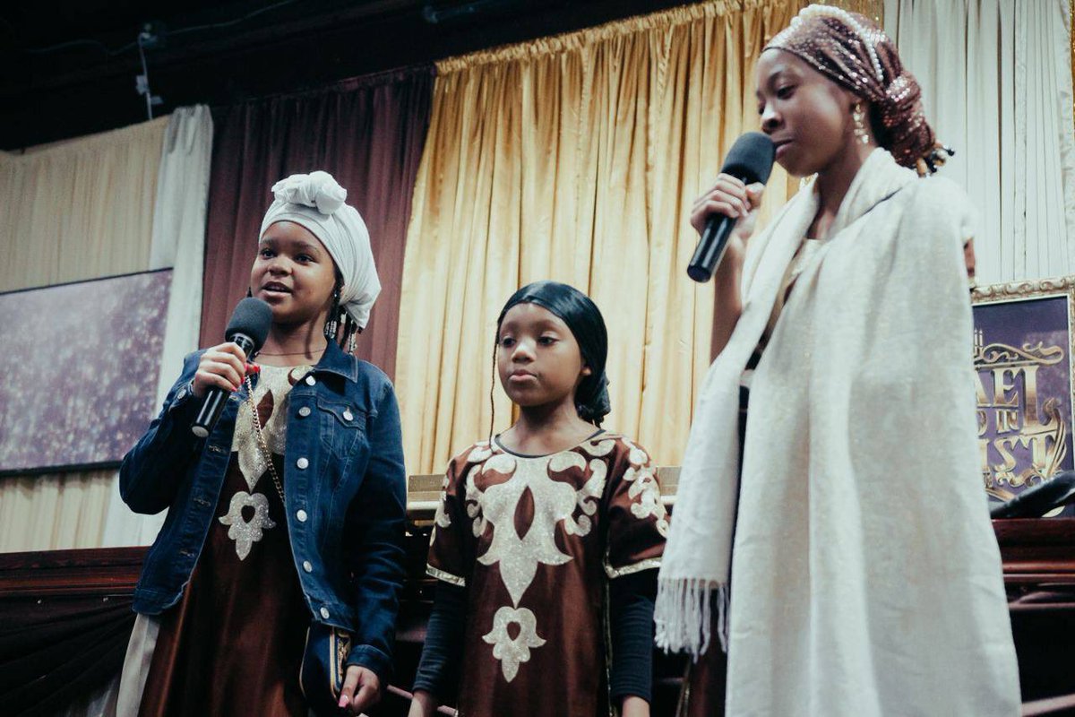 Iuic_wisconsin's tweet image. The families of IUIC Chicago gathered together for the Lords New Moon in joyfulness and gladness! 

#Israelites #blackhistorymonth #realjews #iuic #Chicago #Unity