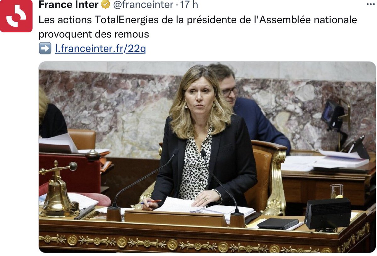 mathazay's tweet photo. « Elle possède 4 725 parts chez L’Oréal d’une valeur de 1 549 327 euros, 1 000 parts au Crédit agricole (8 364€), 150 actions chez TotalEnergies (7 241€), 170 parts chez Axa (3 820€) ou encore 170 parts chez LVMH pour un montant de 3 662 euros.»
Quel montant total ? #mathenvie https://t.co/XxWD0KjsZ4