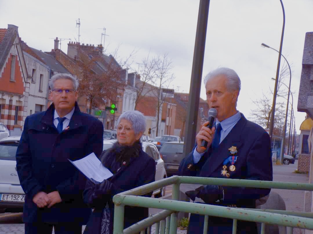 TheveniaudPhil's tweet image. Pour le 1 er semestre 2023, je reverserai 50% de mes indemnités de conseiller municipal et métropolitain, au comité local du Souvenir français d'@AmiensMetropole. 

Ce don de 1200€ contribuera à l'achat d'un drapeau 🇫🇷

#Entretenir #Conserver #Transmettre