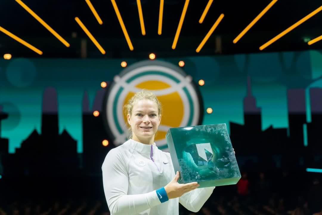 DiedetheGreat's tweet photo. Bedankt @abnamroopen voor dit geweldige podium. Dit doet de sport goed!

@Citi @renault_fr  @nike @MatrixBenelux  @sunrisemedical @YonexBenelux  @ehealth88  @Calve @Lumosa_LED  @fondsGsport  #aao2023 https://t.co/uYk6Auw2TG