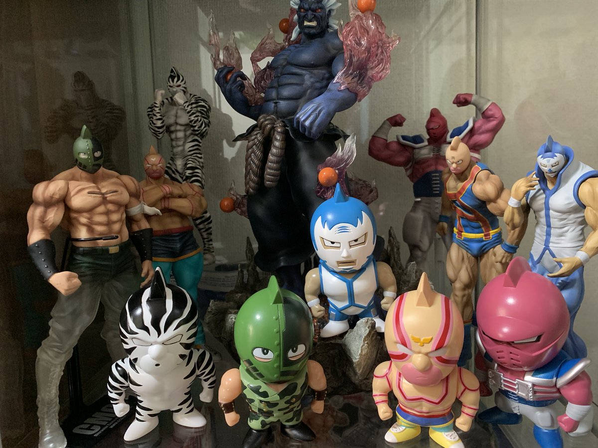 carryj99's tweet photo. フィギュアの日みたいなのでいくつか写真をアップ

キン肉マン編

入口は中学生の頃にやったPS2のマッスルジェネレーションズでした

#フィギュアの日 
#キン肉マン
#CCP肉 
#マッスルショット https://t.co/My1hOB2OQY