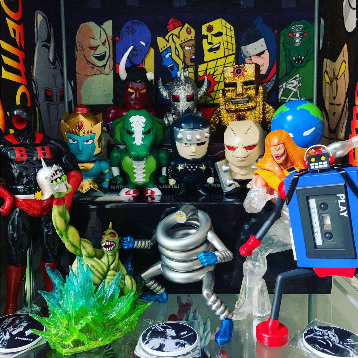 carryj99's tweet photo. フィギュアの日みたいなのでいくつか写真をアップ

キン肉マン編

入口は中学生の頃にやったPS2のマッスルジェネレーションズでした

#フィギュアの日 
#キン肉マン
#CCP肉 
#マッスルショット https://t.co/My1hOB2OQY
