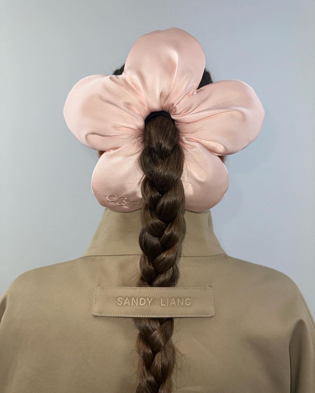 ❍ on Twitter: "flower power scrunchie by sandy liang  https://t.co/77r7a9fsWU" / Twitter